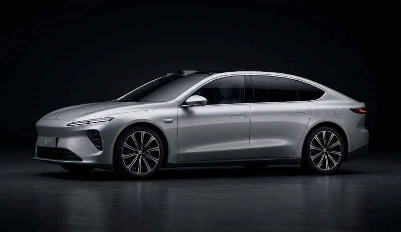NIO ET7
