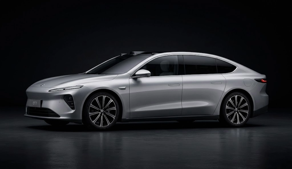 NIO ET7