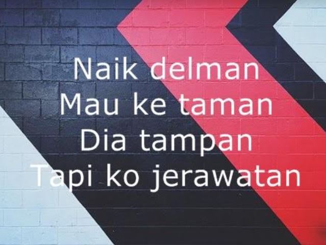 Kumpulan 20 Pantun Lucu Banget Yang Bikin Kamu Ketawa Sendirian