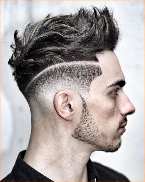 10 Plus, Gaya Rambut Pria Yang Jadi Tren Tahun Ini 951387 15 gaya rambut cowok yang akan jadi tren pada 2019 10 Plus, Gaya Rambut Pria Yang Jadi Tren Tahun Ini
