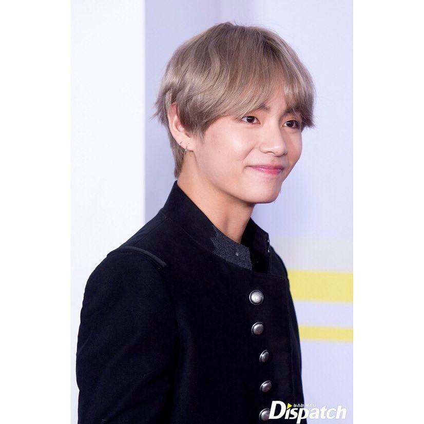 10 Foto Mempesona V BTS, pria paling ganteng Bikin cewek AMRI Meleleh 721311 v bts ganteng 10 Foto Mempesona V BTS, pria paling ganteng Bikin cewek AMRI Meleleh