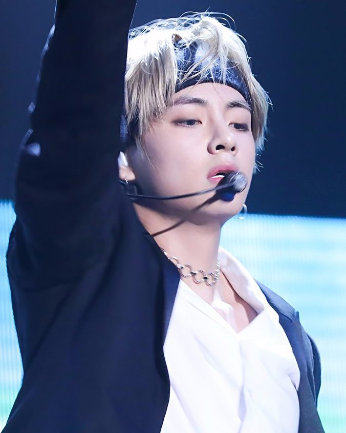 10 Foto Mempesona V BTS, pria paling ganteng Bikin cewek AMRI Meleleh 721317 v bts ganteng 10 Foto Mempesona V BTS, pria paling ganteng Bikin cewek AMRI Meleleh