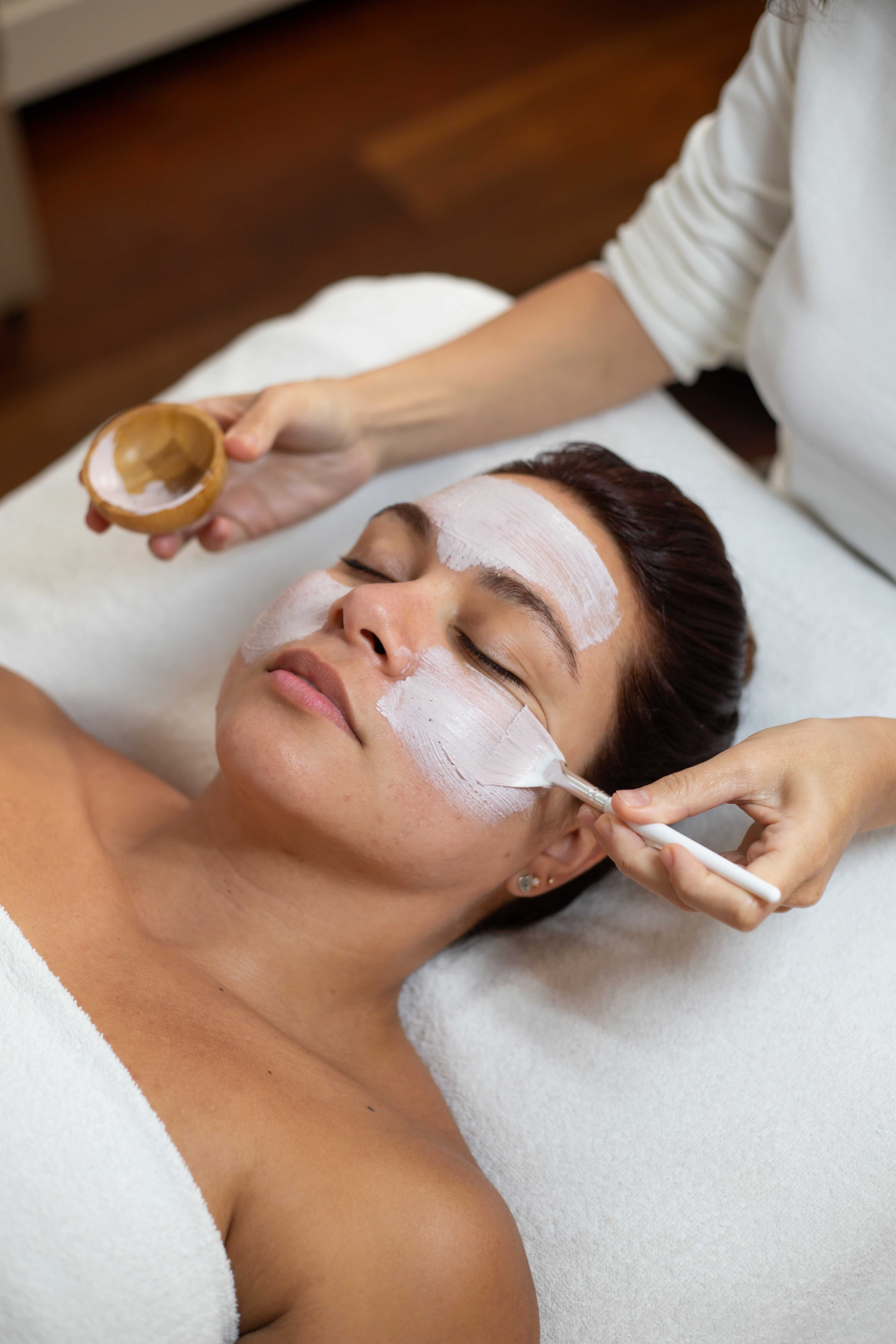 Holistic body massage and relaxation treatment