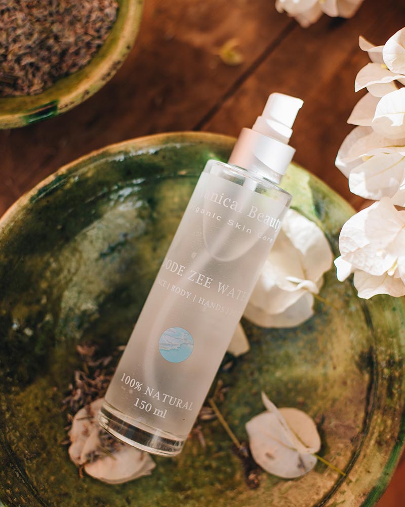 Botanical Beauty Dode Zee water in een groene schaal