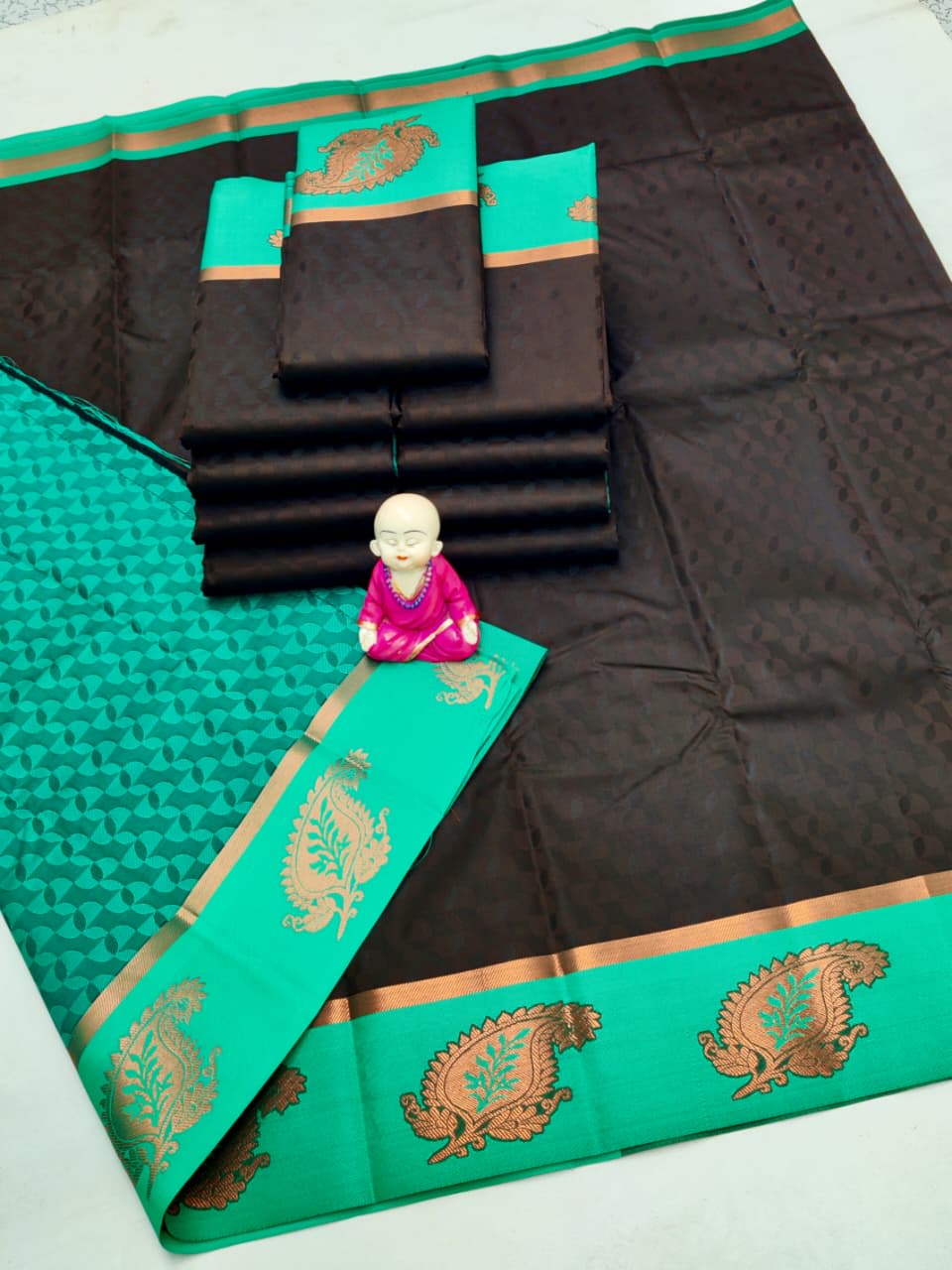 3D Embossed Art Silks Saree_Black Turquoise