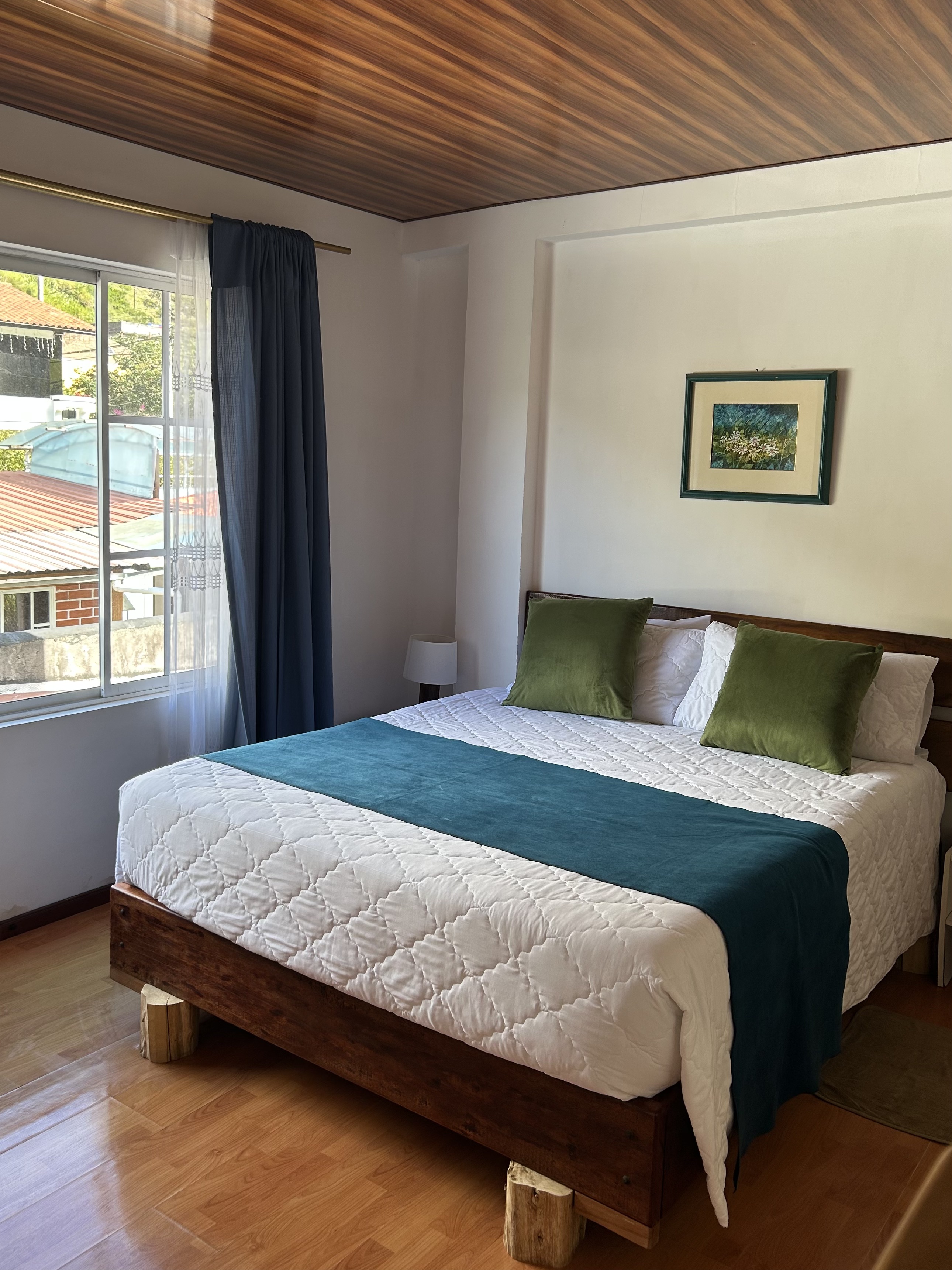 Descanso y Madera — Foto 18