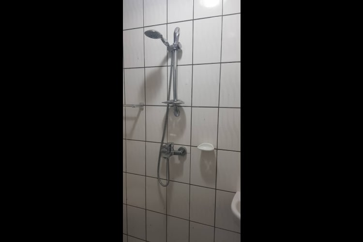 Très beau studio FGH - Douala, Bonamoussadi 10