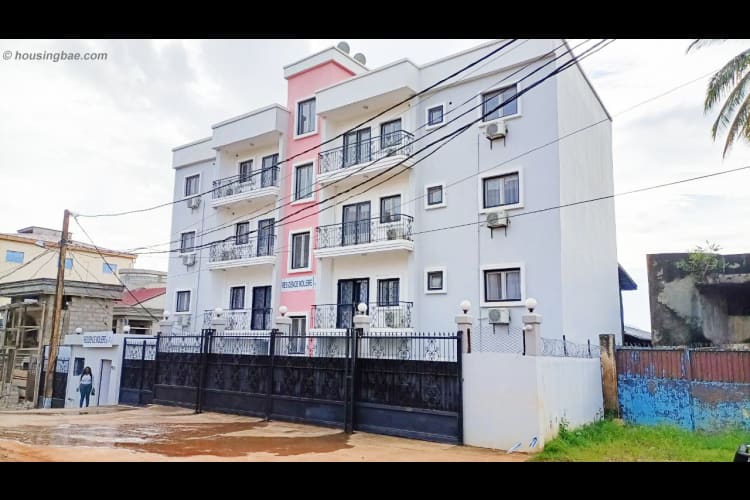 Mboni Mélissa Carole 1
