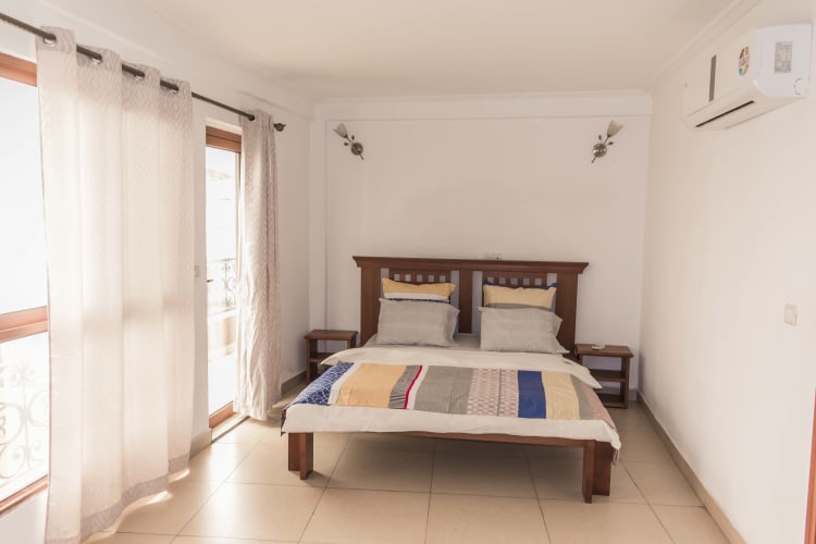 Joli Appartement 3 chambres (Moineau) - Douala Bonanjo 13