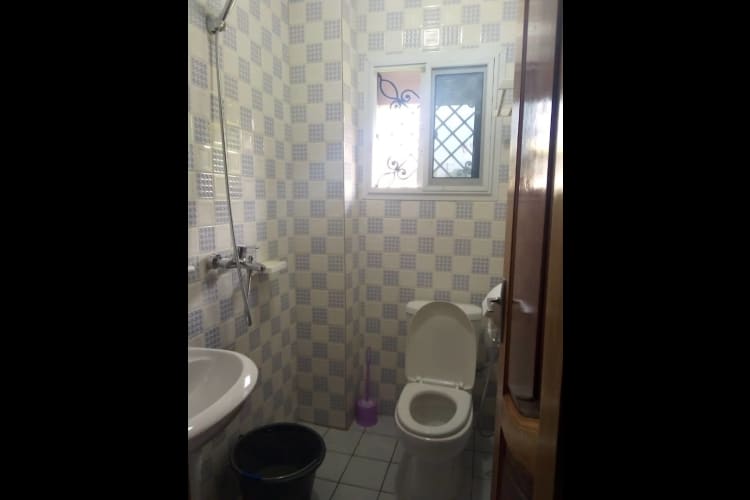 Bel appartement meublé 2 chambres - Bonamoussadi - Douala 10