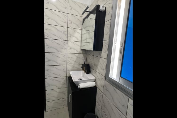 Bel Appartement 01 Ch RA-Douala, Bonapriso 20