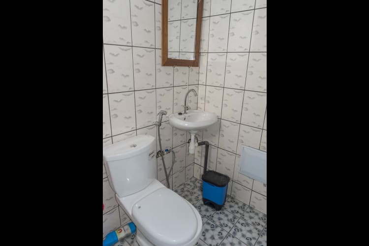 Studio RC -Douala, Logpom 13