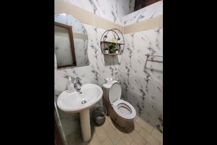 2 Bedrooms apartment RP - Douala, Bonamoussadi 12
