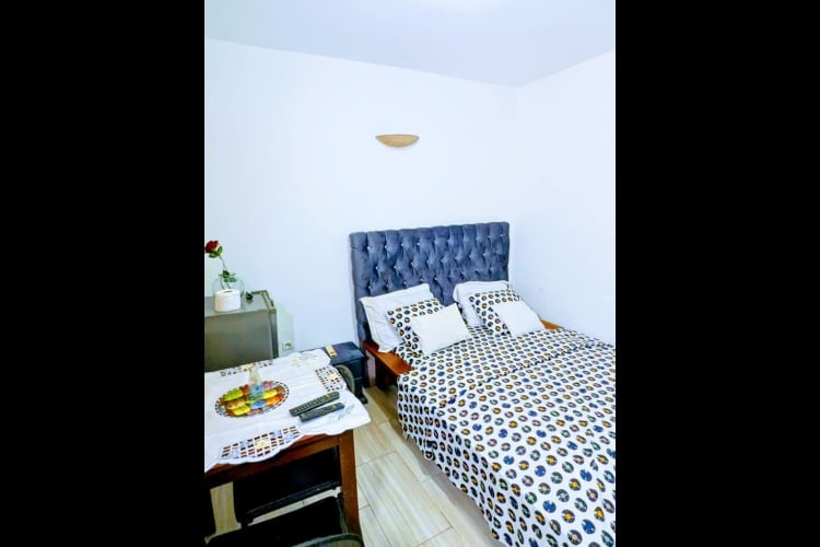 Chambre meublé UNI.H. 4