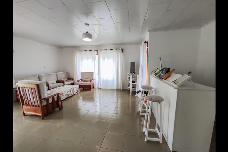 Maison Blanche - Douala, Bonapriso  24