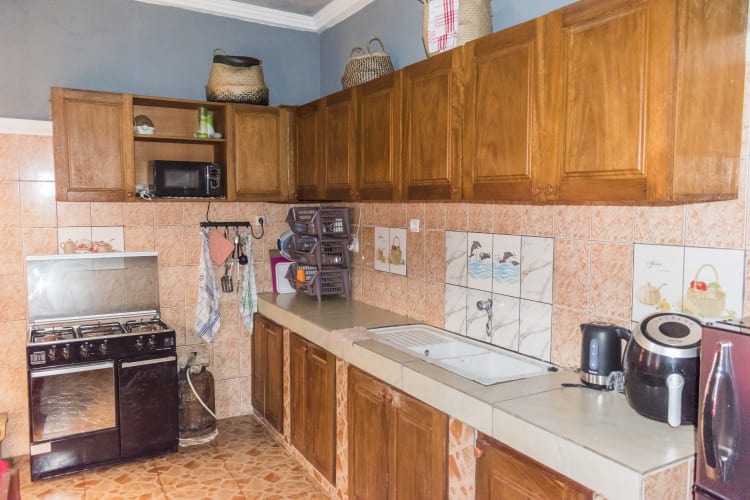 Duplex 3 chambres AJ - Douala, Japoma  11