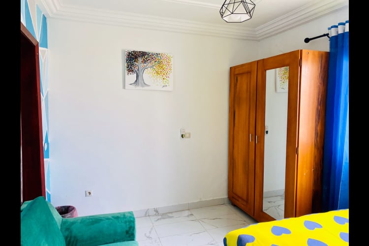 Apartment, 2 bedrooms, with prepaid meter VC - Douala, Ndogbong 6
