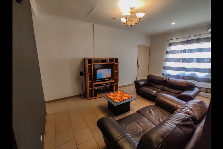 Bel appartment 2 chambres RK -Douala, PK9 1