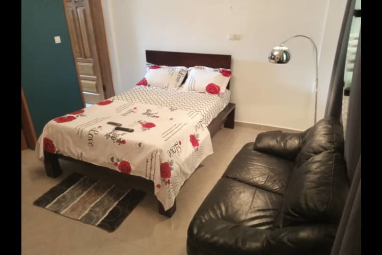 Furnished room LGH -Douala, Makepe 7