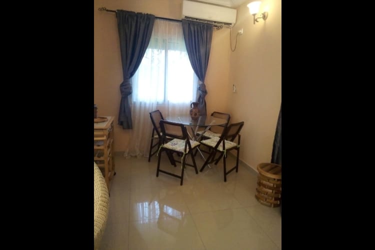 Bel appartement meublé 2 chambres - Bonamoussadi - Douala 3