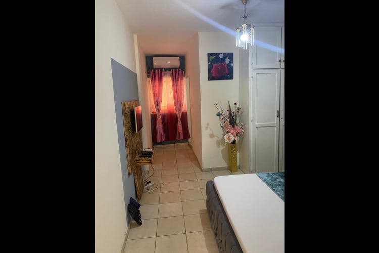 Studio sans cuisine RLS - Yaoundé, Ngousso 11