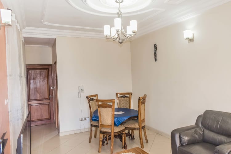 Appartement 2 ch 4S (avec compteur prépayé)- Douala, Cité SIC Ange Raphael  7