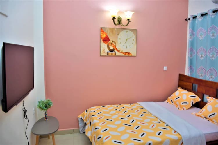 Single Room SR - Douala, Bonamoussadi 2