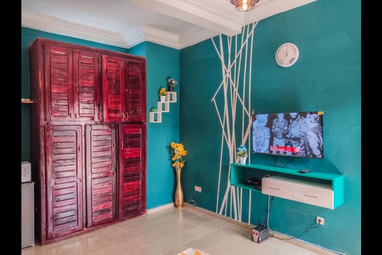 Chambre meublé LD - Douala, Logpom  2
