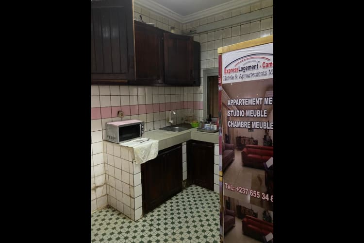 Bel Appartement de 02 chambres - Makepe, Douala 7