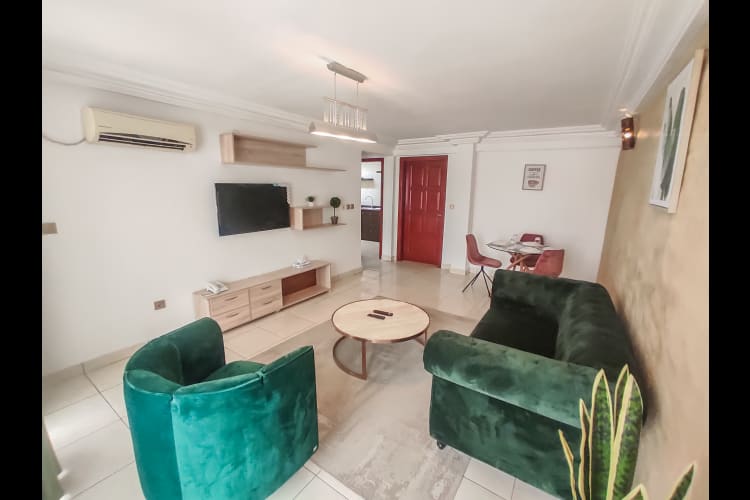  Des Studios Luxueux et très Confortables - Bonapriso, Douala 10