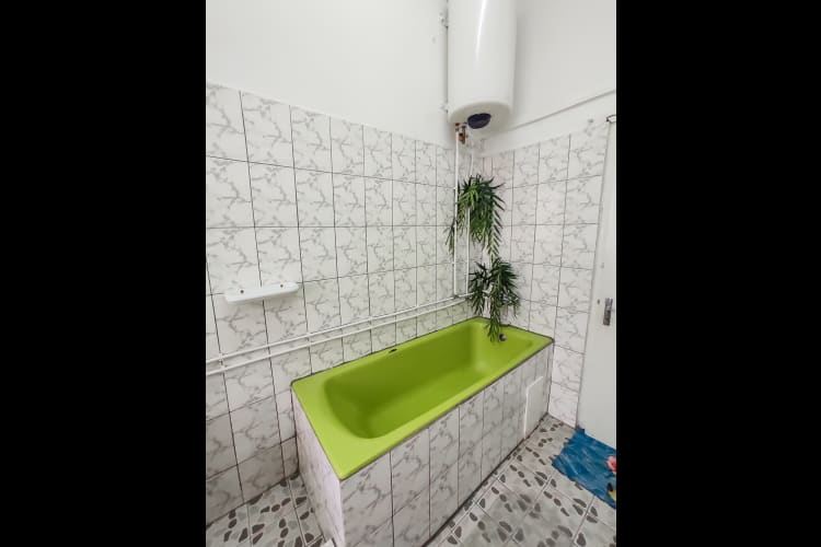 Maison Blanche - Douala, Bonapriso  27