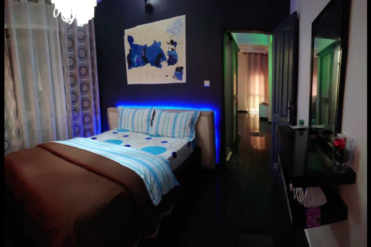 Joli Studio CB - Youndé, Bastos 4