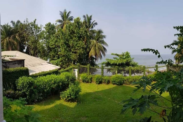 Duplex 6 Bedrooms, 7 Bathrooms LMB - Kribi, Mahale 29