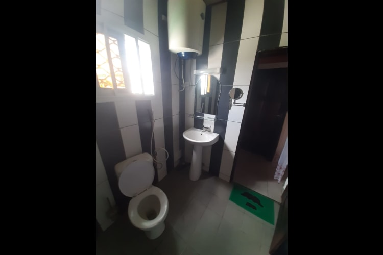 Studio AZA - Douala, Makepe 12