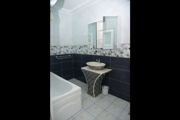 Appartement de 2 ch MMH - Kribi, Mpolongwe 9