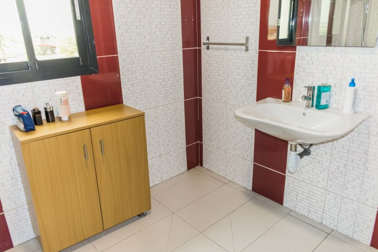 Very nice 3 bedrooms appartment for monthly rent (800.000 Fcfa) - Douala, Bonaberi  20