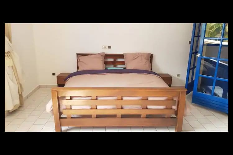 Duplex 6 Bedrooms, 7 Bathrooms LMB - Kribi, Mahale 12
