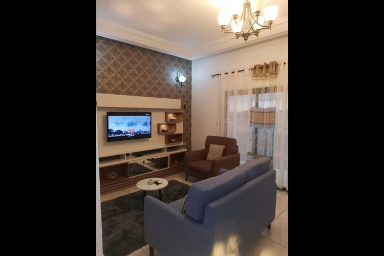 Chic Studio Confortable NS avec compteur prépayé - Ndogbong, Douala 13