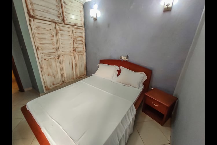 Appartement 2 ch 4S (avec compteur prépayé)- Douala, Cité SIC Ange Raphael  10