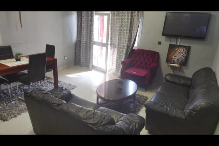 Bel Appartement de 02 chambres - Makepe, Douala 5