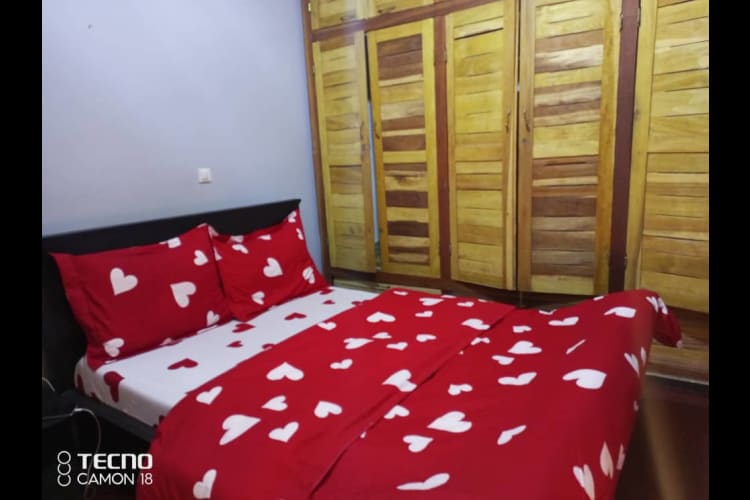 Beau studio CB - Yaoundé, Bastos 12