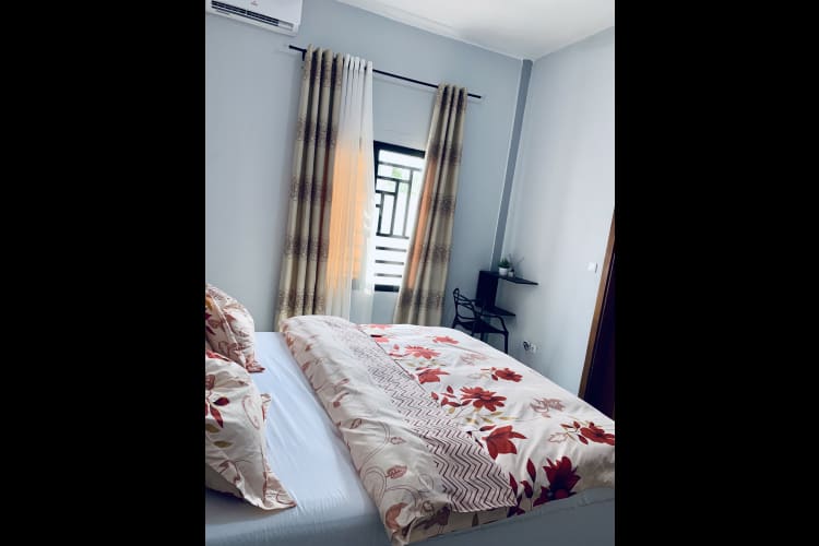 Appartement C (rez-de-chaussée) - Kribi, Talla 9