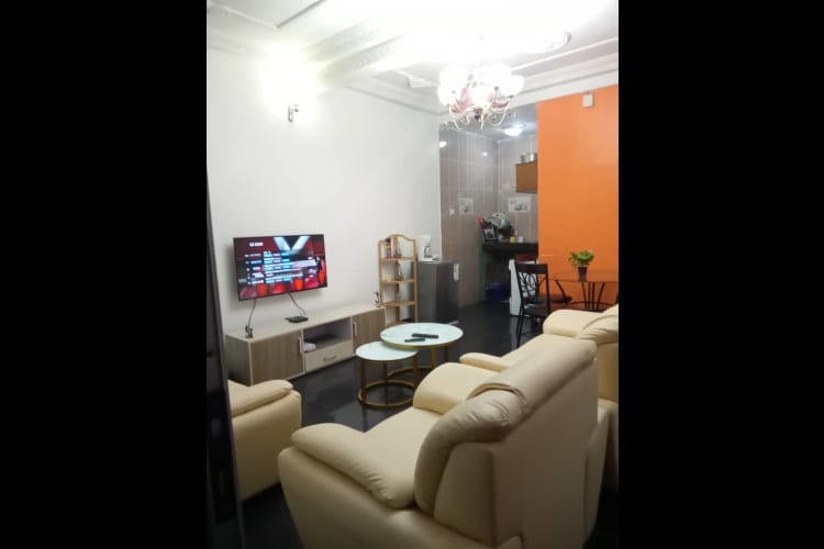 Beau studio CB - Yaoundé, Bastos 3