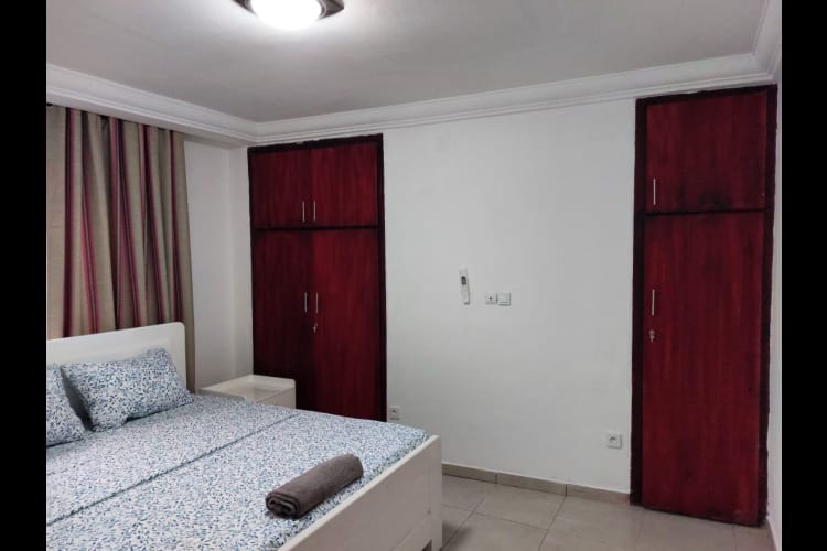 Bel Appartement confortable - Bonapriso, Douala 10