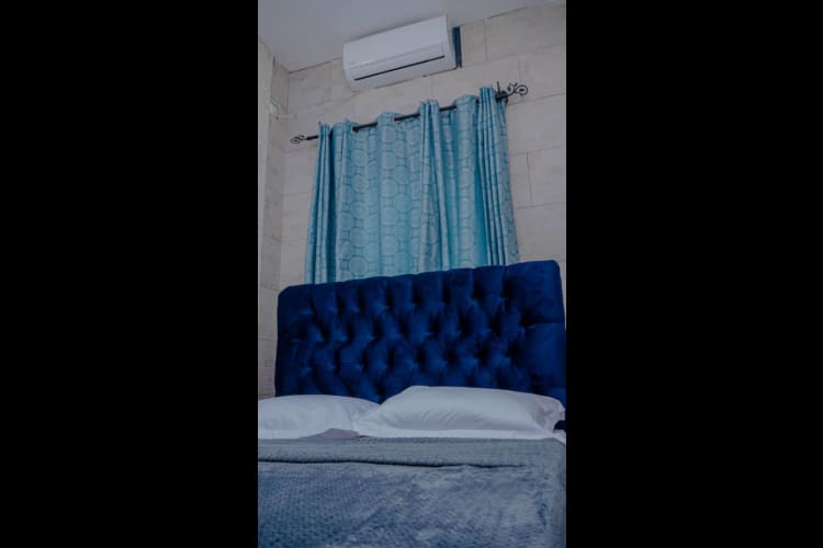 Bel Appartement de 02 chambres - Akwa Douala 7