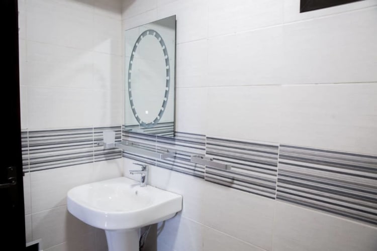 2 bedrooms apartment RG - Douala, Logpom 10