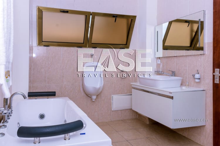 Bel appartement de 5 ch - Douala, Bonapriso 25