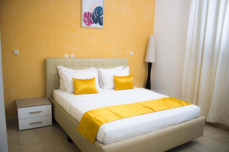 Duplex 4 ch avec caution - Douala, Bonanjo 7