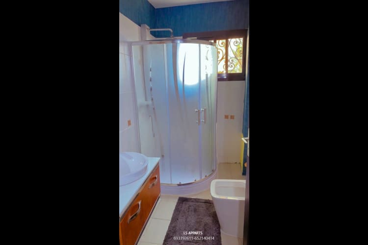 Very Nice Studio PM- Ndogbong, Douala 10