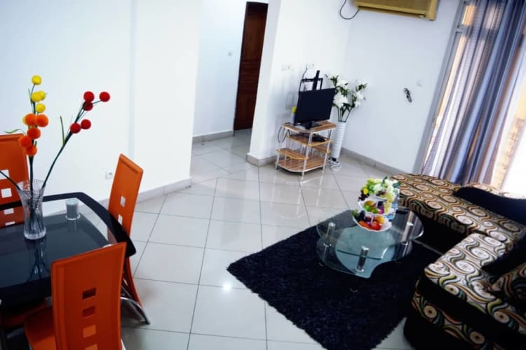 Nice 2 bed appartment GE- Douala, Makepe 1